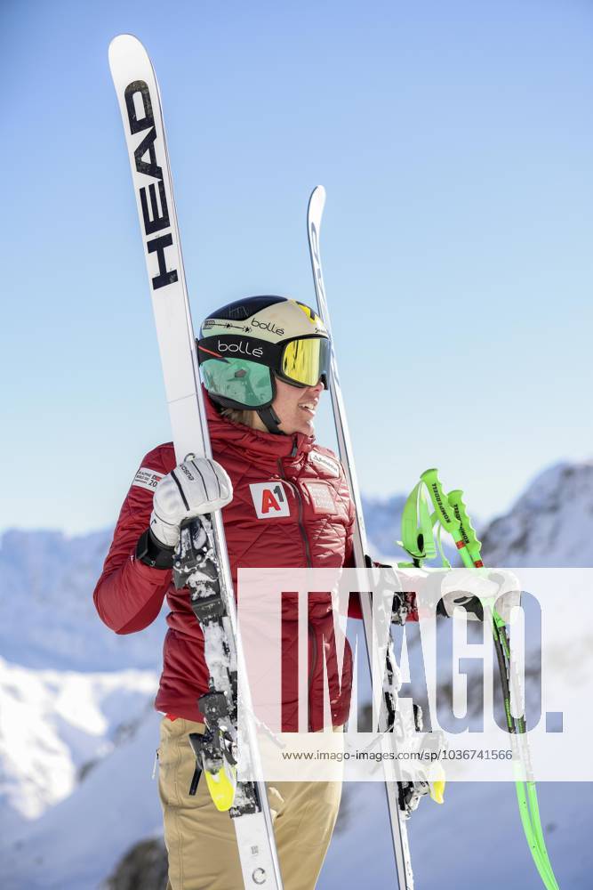 ALPINE SKIING - Ski Austria, training SOELDEN,AUSTRIA,08.NOV.23 - ALPINE SKIING - Ski Austria, downhill, training, ladies. Image shows Magdalena Egger (AUT). GEPAxpictures xPatrickxSteiner