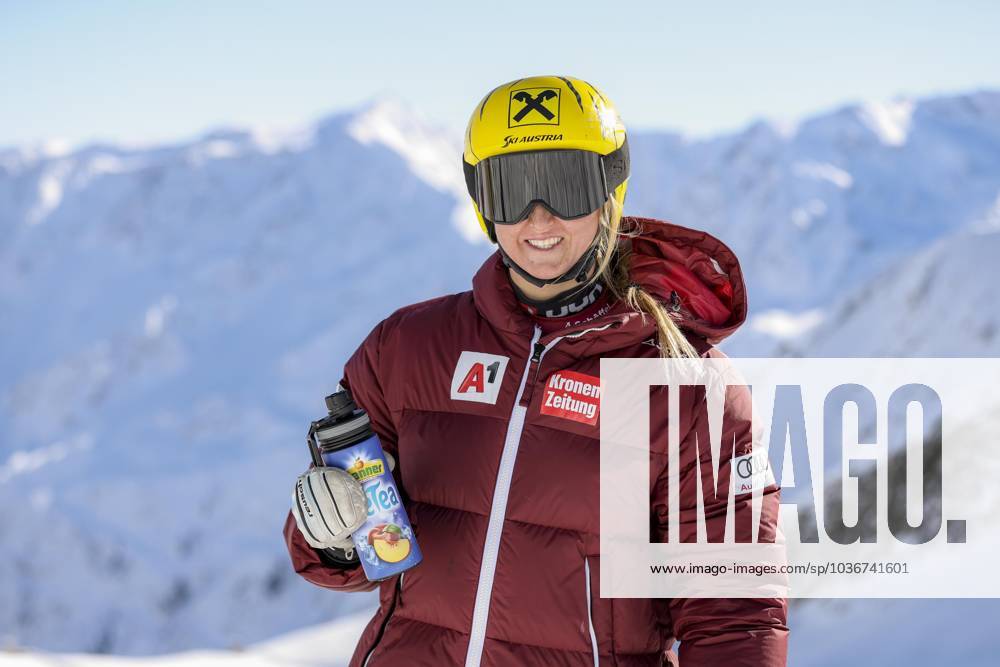 ALPINE SKIING - Ski Austria, training SOELDEN,AUSTRIA,08.NOV.23 - ALPINE SKIING - Ski Austria, downhill, training, ladies. Image shows Nina Ortlieb (AUT). GEPAxpictures xPatrickxSteiner