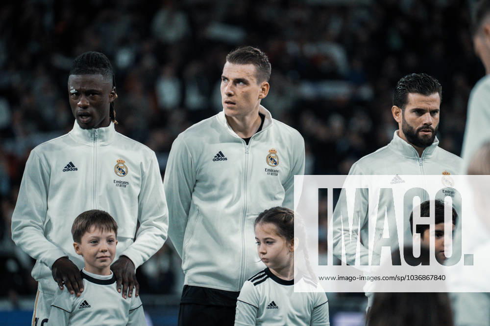 Real Madrid CF v Valencia CF - LaLiga EA Sports MADRID, SPAIN, NOVEMBER 11: Goalkeeper Andriy Lunin of Real Madrid Cf and Eduardo Camavinga of Real Madrid Cf and Nacho Fernandez of Real Madrid Cf during the LaLiga EA Sports match between Real Madrid CF and Valencia CF at Estadio Santiago Bernabeu on November 12, 2023 in Madrid, Spain. Madrid Santiago Bernabeu Madrid Spain