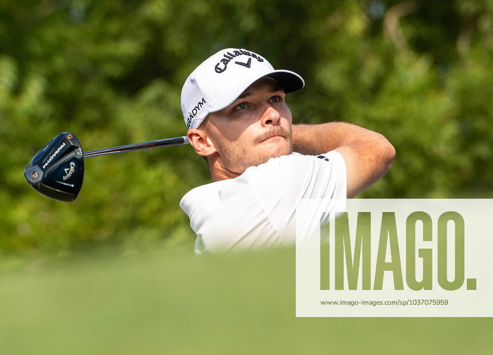 NICOLAI HoJGAARD of Denmark tees off at the 14th hole during DP World Tour Championship in Dubai, United Arab Emirates, Nov 19, 2023. Dubai United Arab Emirates