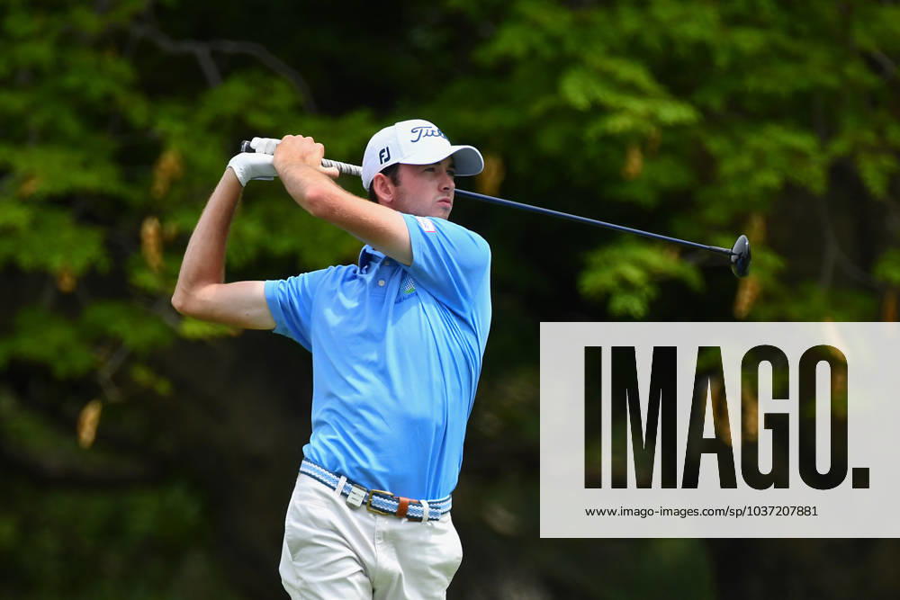 GOLF AUSTRALIAN PGA, Golf Herren Elvis Smylie plays a shot during round 1 of the 2023 Fortinet Australian PGA Championship in Brisbane, Thursday, November 23, 2023. ( NO ARCHIVING, , NO USE IN BOOKS WITHOUT CONSENT BRISBANE QUEENSLAND AUSTRALIA