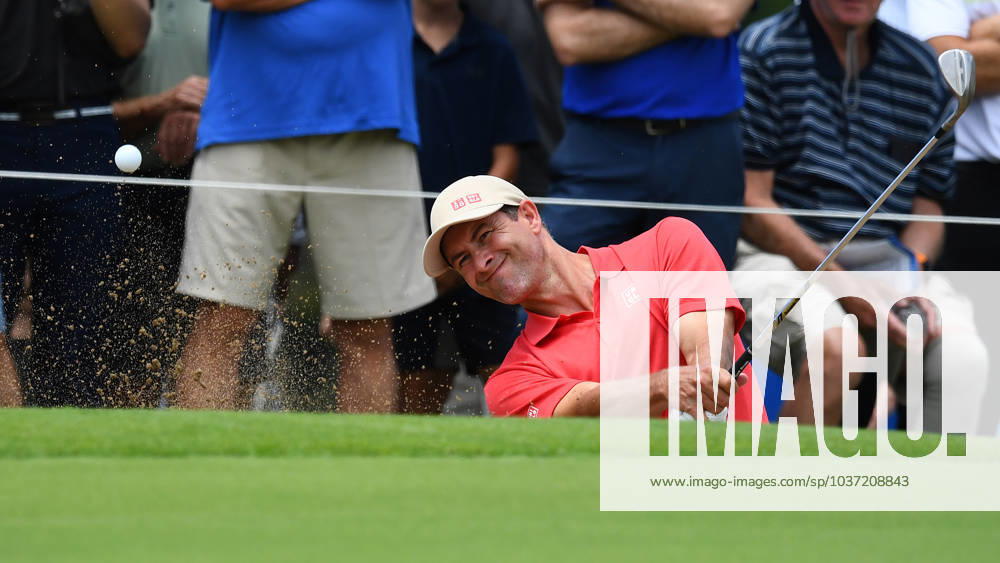 GOLF AUSTRALIAN PGA, Golf Herren Adam Scott plays a shot during round 1 of the 2023 Fortinet Australian PGA Championship in Brisbane, Thursday, November 23, 2023. ( NO ARCHIVING, , NO USE IN BOOKS WITHOUT CONSENT BRISBANE QUEENSLAND AUSTRALIA