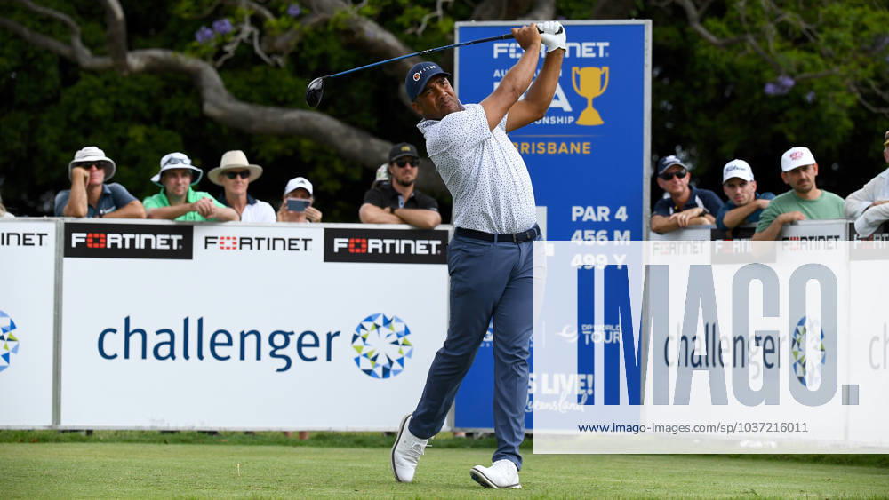GOLF AUSTRALIAN PGA, Golf Herren Jhonattan Vegas plays a shot during round 1 of the 2023 Fortinet Australian PGA Championship in Brisbane, Thursday, November 23, 2023. ( NO ARCHIVING, , NO USE IN BOOKS WITHOUT CONSENT BRISBANE QUEENSLAND AUSTRALIA