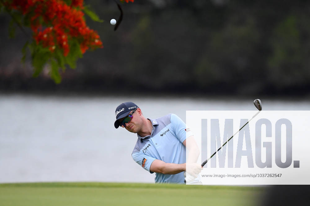 GOLF AUSTRALIAN PGA, Golf Herren Ben Eccles plays a shot during round 3 of the 2023 Australian PGA Championship in Brisbane, Saturday, November 25, 2023. ( NO ARCHIVING, , NO USE IN BOOKS WITHOUT CONSENT BRISBANE QUEENSLAND AUSTRALIA