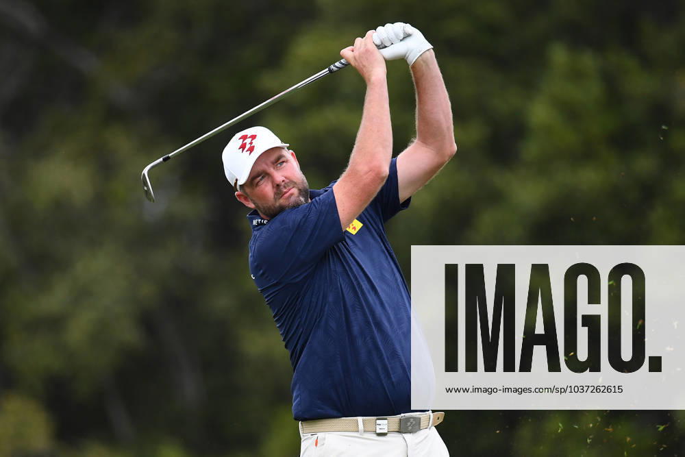 GOLF AUSTRALIAN PGA, Golf Herren Marc Leishman plays a shot during round 3 of the 2023 Australian PGA Championship in Brisbane, Saturday, November 25, 2023. ( NO ARCHIVING, , NO USE IN BOOKS WITHOUT CONSENT BRISBANE QUEENSLAND AUSTRALIA