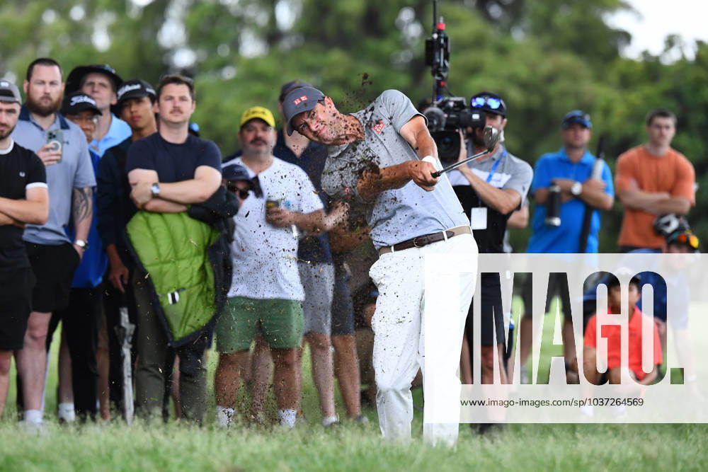 GOLF AUSTRALIAN PGA, Golf Herren Adam Scott plays a shot during round 3 of the 2023 Australian PGA Championship in Brisbane, Saturday, November 25, 2023. ( NO ARCHIVING, , NO USE IN BOOKS WITHOUT CONSENT BRISBANE QUEENSLAND AUSTRALIA