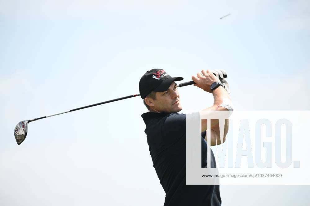 GOLF AUSTRALIAN OPEN, Former New Zealand Rugby player Richie McCaw plays a shot from the tee during the Pro-Am ahead of the Australian Open 2023 at the Australian Golf Club in Sydney, Wednesday, November 29, 2023. ( NO ARCHIVING, , NO USE IN BOOKS WITHOUT CONSENT SYDNEY NEW SOUTH WALES AUSTRALIA