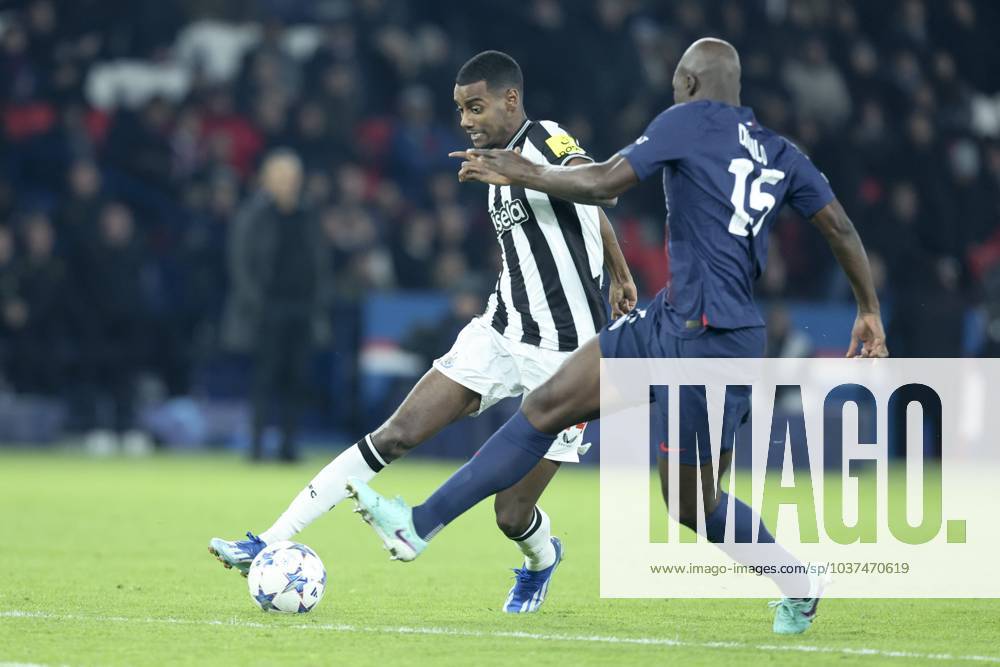 Paris Saint-Germain v Newcastle United FC: Group F - UEFA Champions League 2023 24 Sebastien Muylaert MAXPPP - Paris 28 11 2023 Alexander Isak of Newcastle during the UEFA Champions League match between Paris Saint-Germain and Newcastle United FC at Parc des Princes in Paris, France. 28.11.2023 Paris France
