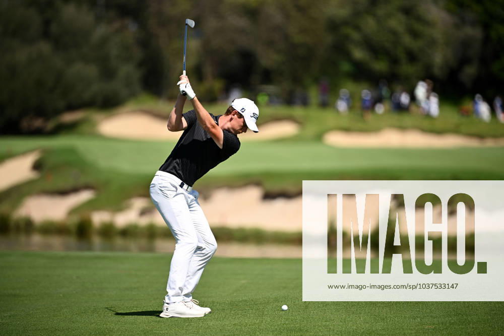 GOLF AUSTRALIAN OPEN, Daniel Hillier of New Zealand plays a shot from the 17th fairway during Round 2 of the Australian Open 2023 at the Lakes Golf Club in Sydney, Friday, December 1, 2023. ( NO ARCHIVING, , NO USE IN BOOKS WITHOUT CONSENT SYDNEY NEW SOUTH WALES AUSTRALIA