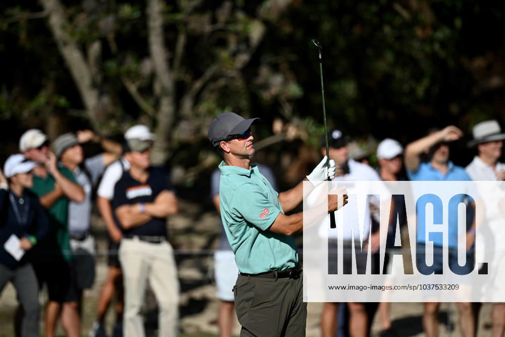GOLF AUSTRALIAN OPEN, Aadam Scott of Australia plays a shot from the 12th fairway during Round 2 of the Australian Open 2023 at the Lakes Golf Club in Sydney, Friday, December 1, 2023. ( NO ARCHIVING, , NO USE IN BOOKS WITHOUT CONSENT SYDNEY NEW SOUTH WALES AUSTRALIA