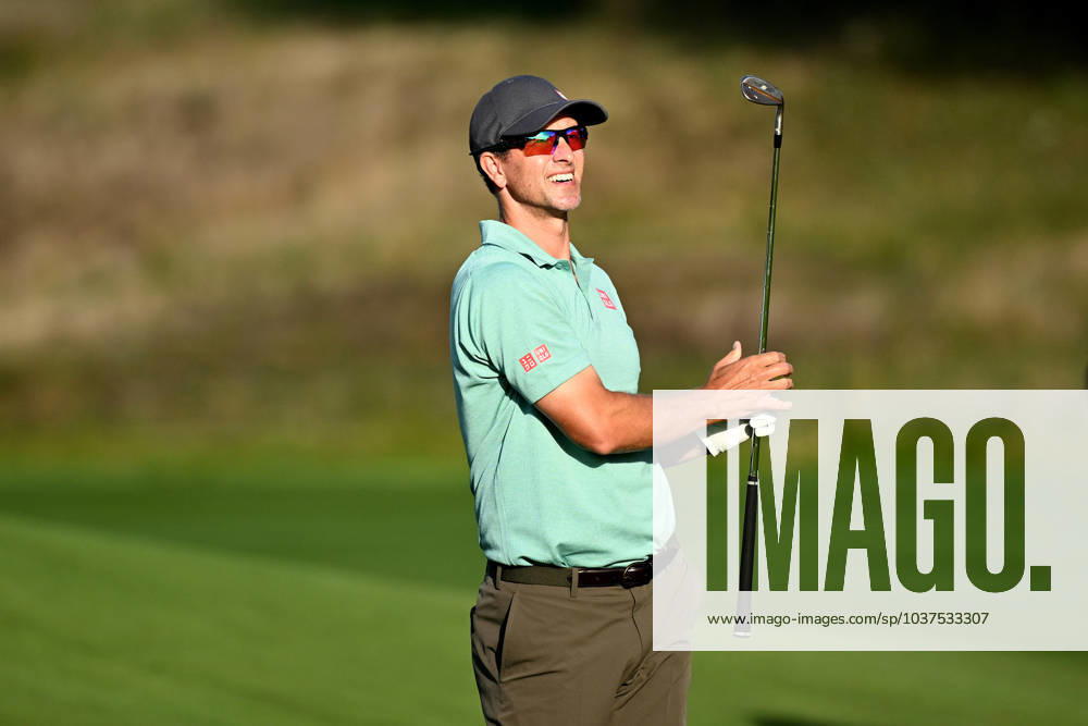 GOLF AUSTRALIAN OPEN, Adam Scott of Australia plays a shot on the 10th fairway during Round 2 of the Australian Open 2023 at the Lakes Golf Club in Sydney, Friday, December 1, 2023. ( NO ARCHIVING, , NO USE IN BOOKS WITHOUT CONSENT SYDNEY NEW SOUTH WALES AUSTRALIA