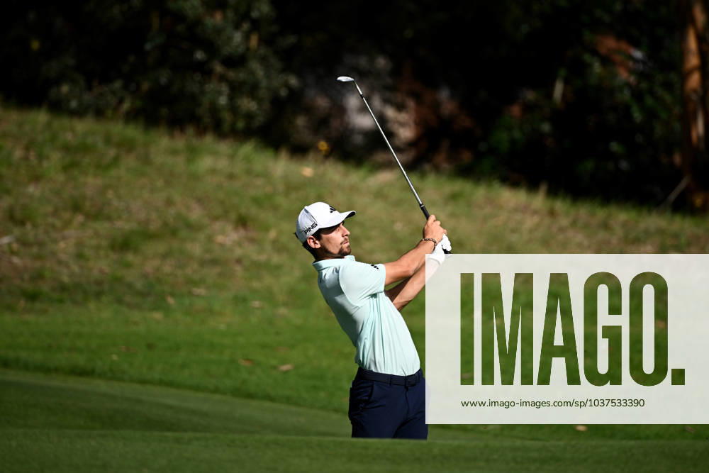 GOLF AUSTRALIAN OPEN, Joaquin Niemann of Chile plays a shot from the 13th fairway during Round 2 of the Australian Open 2023 at the Lakes Golf Club in Sydney, Friday, December 1, 2023. ( NO ARCHIVING, , NO USE IN BOOKS WITHOUT CONSENT SYDNEY NEW SOUTH WALES AUSTRALIA