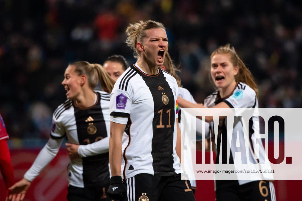 Alexandra Popp Germany, 11 , Klara Bühl Germany, 19 , Sjoeke Nüsken Germany, 06 celebrating the goal for 1 0, GER, Germany GER vs Denmark DEN , UEFA Womens Football Nations League, Liga A, 5 Matchday, 01 12 2023 DFB DFL regulations prohibit any use of photographs as image sequences and or quasi video GER, Germany GER vs Denmark DEN , UEFA Womens Football Nations League, Liga A, 5 Matchday, 01 12 2023 Rostock