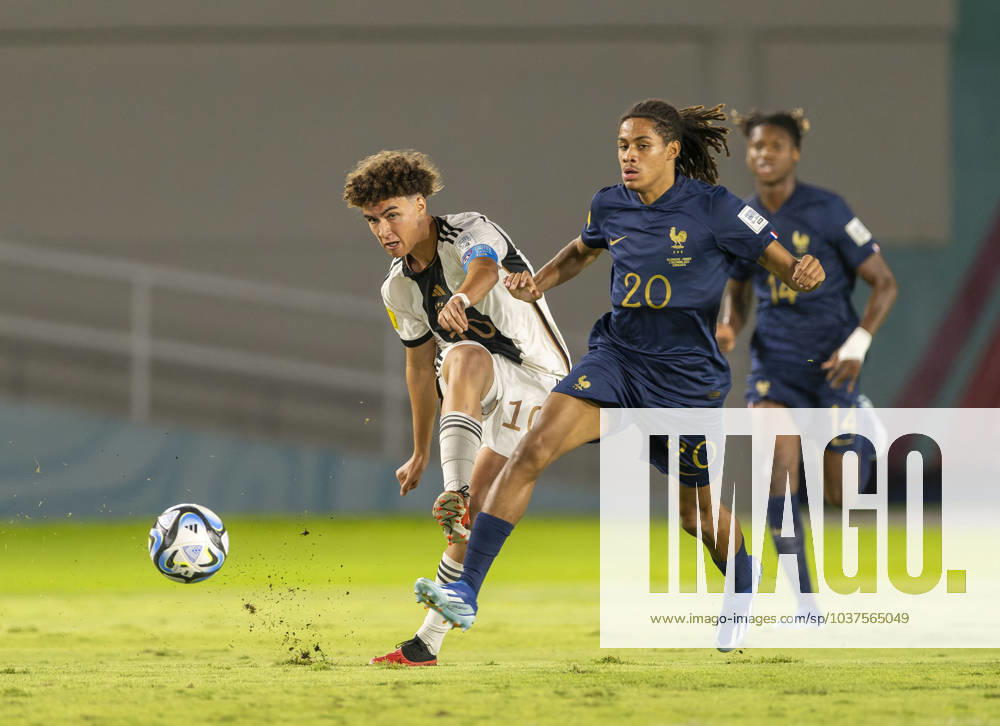 Football U 17 World Cup 2023, Final Germany France, at Manahan Stadium Surakarta v li Noah Darvich Germany vs Mathis Amougou France