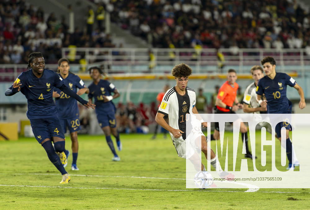 Football U 17 World Cup 2023, Final Germany France, at Manahan Stadium Surakarta re Noah Darvich Germany