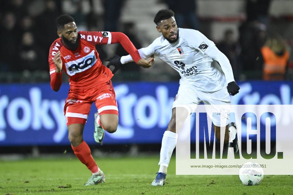 KV Kortrijk v RWDM - Belgian Croky Cup KORTRIJK, BELGIUM - DECEMBER 05 : Reine-Adelaide Jeff midfielder of RWDM and Sissako Abdoulaye midfielder of KV Kortrijk during the Belgian Croky Cup round of sixteen match between KV Kortrijk and RWDM in the Guldensporen stadium on December 5, 2023 in Kortrijk, Belgium, 05 12 2023 Kortrijk Belgium