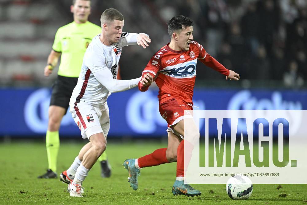 KV Kortrijk v RWDM - Belgian Croky Cup KORTRIJK, BELGIUM - DECEMBER 05 : Kadri Abdelkahar midfielder of KV Kortrijk and Gece Theo midfielder of RWDM during the Belgian Croky Cup round of sixteen match between KV Kortrijk and RWDM in the Guldensporen stadium on December 5, 2023 in Kortrijk, Belgium, 05 12 2023 Kortrijk Belgium