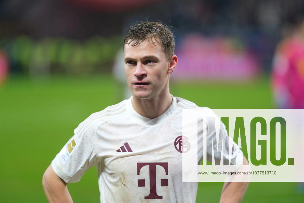 Joshua Kimmich FC Bayern Muenchen, 06 visibly disappointed after the defeat sadly dejected , Eintracht Frankfurt vs FC Bayern Muenchen, Football, 1 Bundesliga, Matchday 14, Season 2023 2024, 09 12 2023, DFL REGULATES PROHIBIT ANY USE OF PHOTOGRAPHS AS IMAGE SEQUENCES AND OR QUASI VIDEO Eintracht Frankfurt vs FC Bayern Muenchen, Football, 1 Bundesliga, Matchday 14, Season 2023 2024, 09 12 2023 Frankfurt am Main