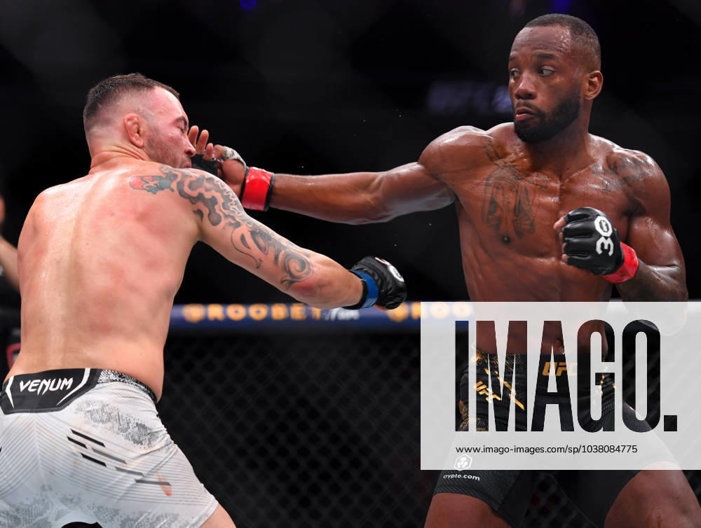 LEON EDWARDS (21-3-0) of Erdington, birmingham, England (R) defeats COLBY COVINGTON (17-3-0) of Miami, Florida USA (L) by a unanimous decision (49-46, 49-46, 49-46) during UFC 296 at T-Mobile Arena, Las Vegas Las Vegas USA - ZUMAo117 20231216_zsp_o117_048