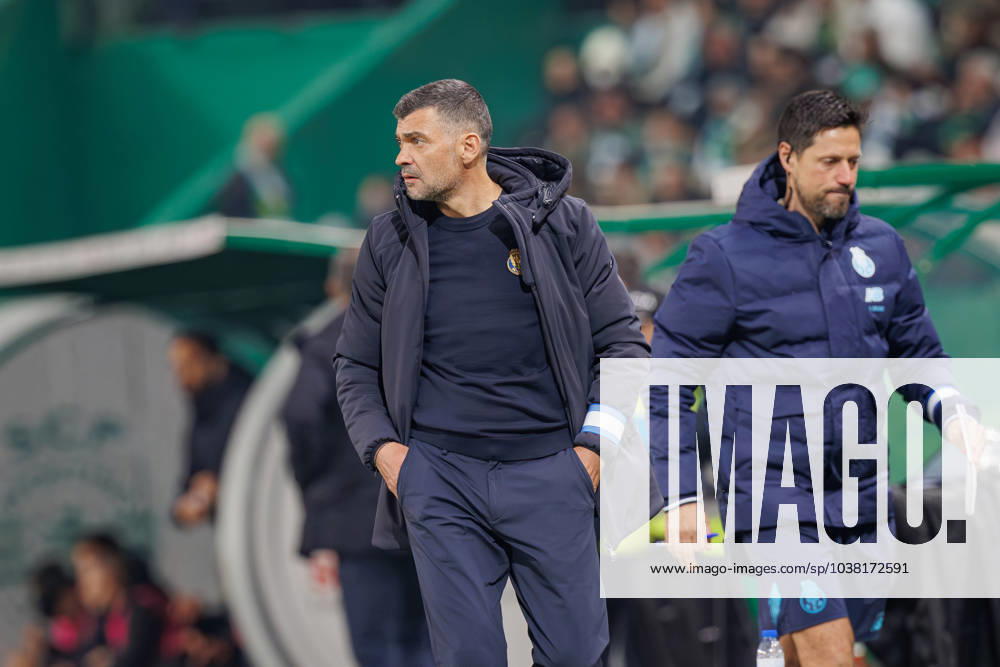 Sergio Conceicao during Liga Portugal 23 24 game between Sporting CP and FC Porto, Estadio Jose Alvalade, Lisbon, Portugal. (Maciej Rogowski) Lisbon Estadio Jose Alvalade Portugal