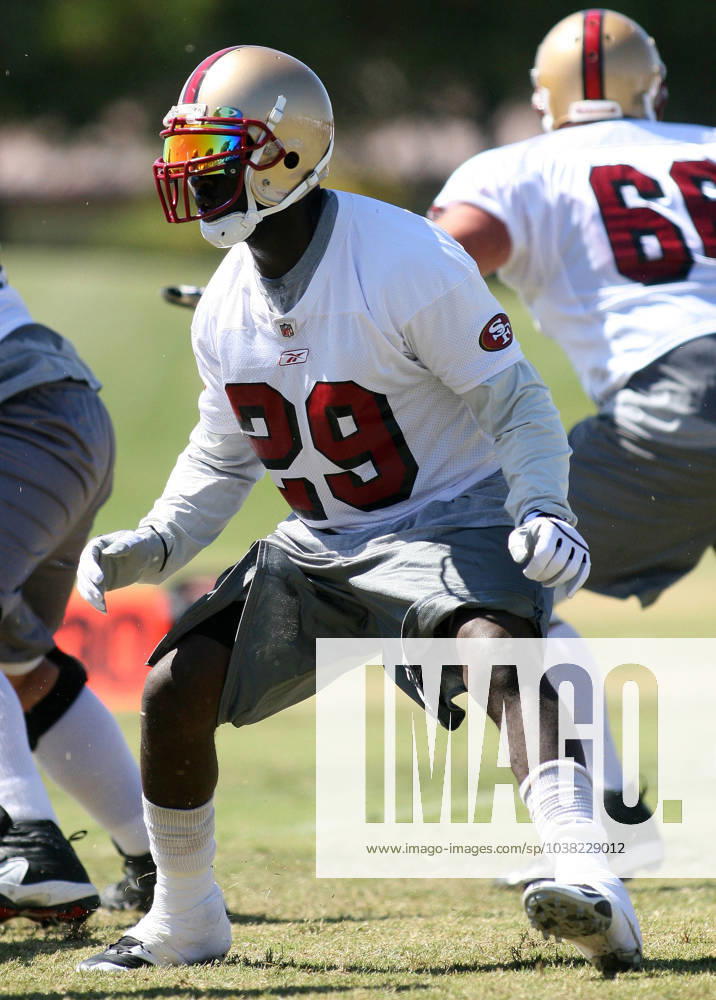 NFL, American Football Herren, USA 49ers Training Camp AUG 3 August 3, 2008: San Francisco 49ers running back DeShaun Foster 29 in action during the San Franicsco 49ers training camp in Santa Clara, California. David Godinez Cal Media Santa Clara California United States