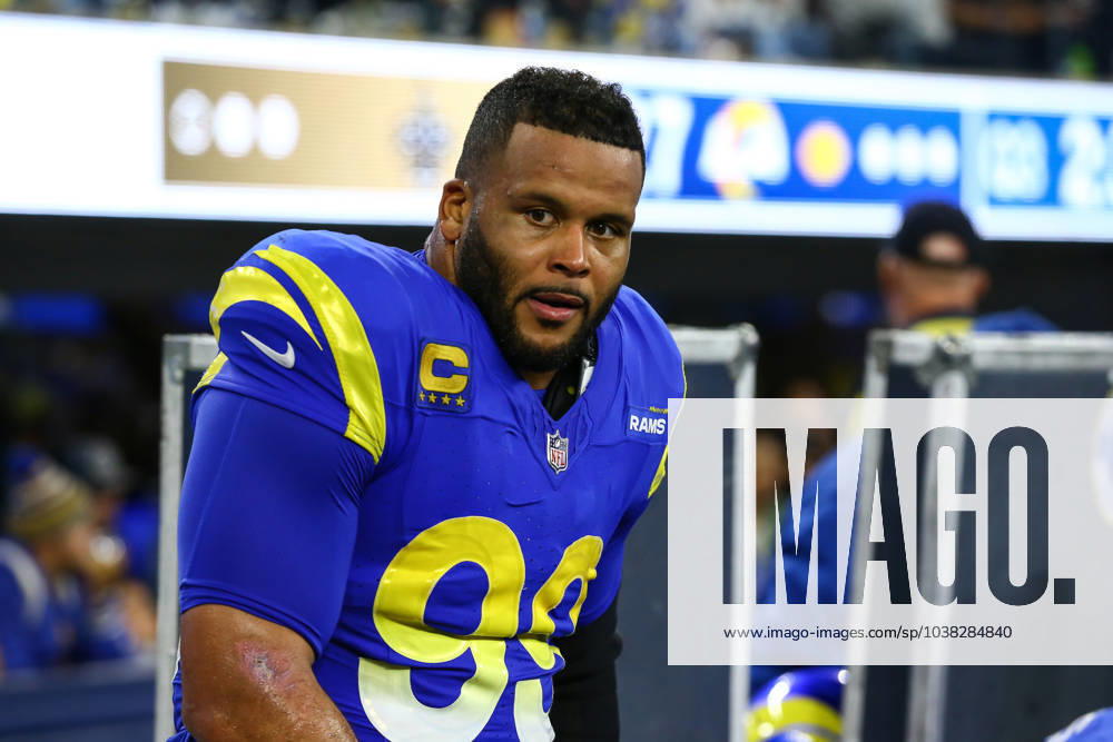 INGLEWOOD, CA - DECEMBER 21: Los Angeles Rams defensive tackle Aaron Donald (99) during the New Orleans Saints vs the Los Angeles Rams on December 21, 2023, at SoFi Stadium in Inglewood, CA. (Photo by Jevone Moore Icon Sportswire) NFL, American Football Herren, USA DEC 21 Saints at Rams Icon2312216338