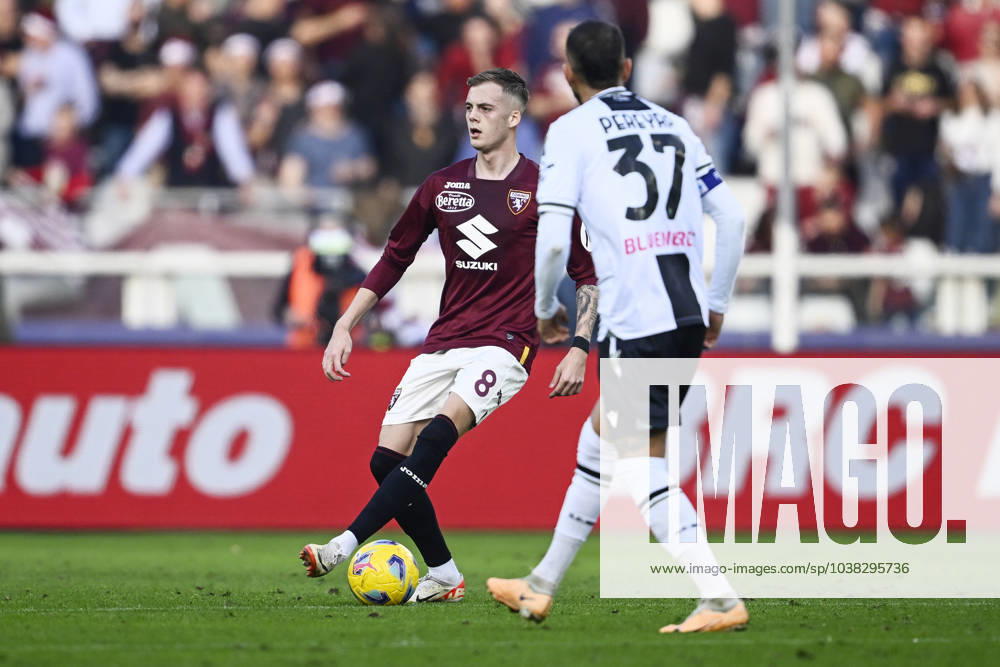 Foto Fabio Ferrari LaPresse 23 Dicembre 2023 - Torino, Italia - calcio -ESCLUSIVA TORINO FC- Torino Fc vs Udinese - Campionato italiano di calcio Serie A TIM 2023 2024 - Stadio Olimpico Grande Torino.Nella foto: Ivan Ilic (Torino FC); December 23, 2023 Turin, Italy - sport, calcio -EXCLUSIVE TORINO FC- Torino Fc vs Udinese - Italian Serie A Football Championship 2023 2024 -Olimpico Grande Torino Stadium.In the pic:Ivan Ilic (Torino FC);