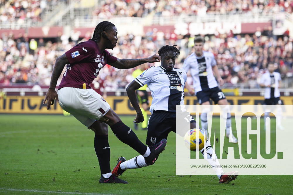 Foto Fabio Ferrari LaPresse 23 Dicembre 2023 - Torino, Italia - calcio -ESCLUSIVA TORINO FC- Torino Fc vs Udinese - Campionato italiano di calcio Serie A TIM 2023 2024 - Stadio Olimpico Grande Torino.Nella foto: Brandon Soppy (Torino FC); Hassane Kamara (Udinese Calcio); December 23, 2023 Turin, Italy - sport, calcio -EXCLUSIVE TORINO FC- Torino Fc vs Udinese - Italian Serie A Football Championship 2023 2024 -Olimpico Grande Torino Stadium.In the pic:Brandon Soppy (Torino FC); Hassane Kamara (Udinese Calcio);