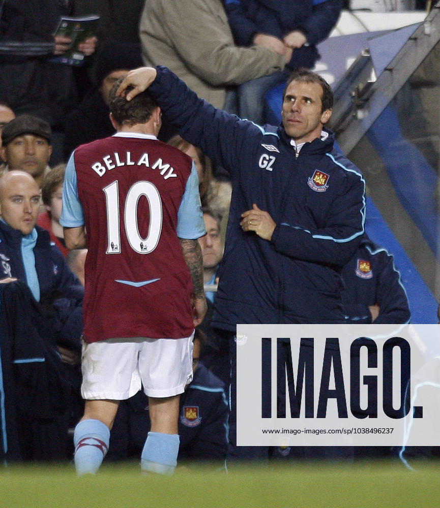 West Ham s Gianfranco Zola gets a pat on the head from Gianfranco Zola West Hams Gianfranco Zola gets a pat on the head from Gianfranco Zola..Barclays Premier League..Chelsea v West Ham United..14th December, 2008..--------------------..Sportimage +44 Image: PHOTOGRAPHER Cal Media) UK