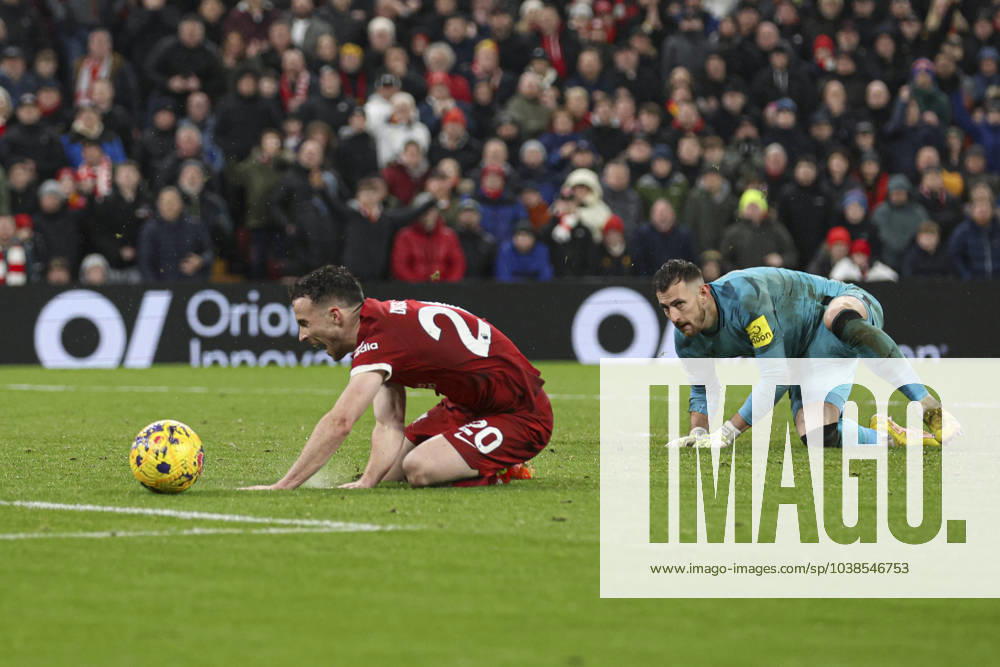 Football - 2023 2024 Premier League - Liverpool vs Newcastle United - Anfield - Monday 1st January 2024. Diogo Jota of Liverpool is brought down by Martin Dubravka of Newcastle United for a penalty