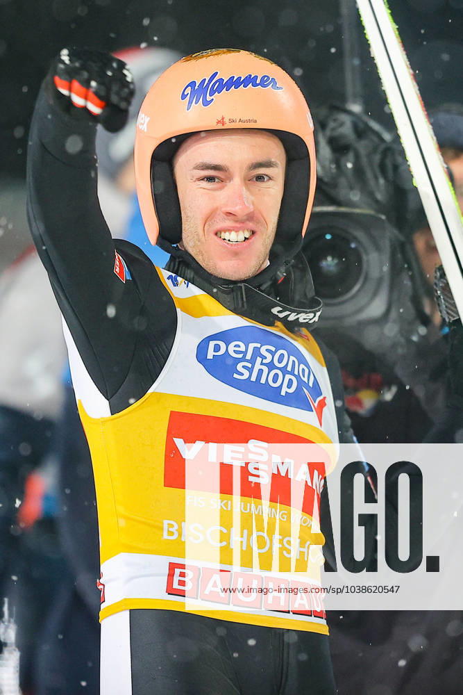 KW01 Ski jumping, Skispringen, Ski, nordisch - FIS WC Bischofshofen BISCHOFSHOFEN,AUSTRIA,06.JAN.24 - NORDIC SKIING, SKI JUMPING - FIS World Cup, Four Hills Tournament, large hill, men. Image shows the rejoicing of Stefan Kraft (AUT). GEPAxpictures xThomasxBachun