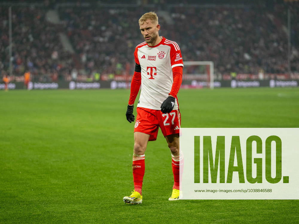 Konrad Laimer FC Bayern Muenchen, 27 , GER, FC Bayern Muenchen FCB vs TSG 1899 Hoffenheim TSG , Football, Bundesliga, 17 Matchday, Season 2023 2024, 12 01 2024, DFB DFL regulations prohibit any use of photographs as image sequences and or quasi video , GER, FC Bayern Muenchen FCB vs TSG 1899 Hoffenheim TSG , Football, Bundesliga, 17 Matchday, Season 2023 2024, 12 01 2024 Muenchen