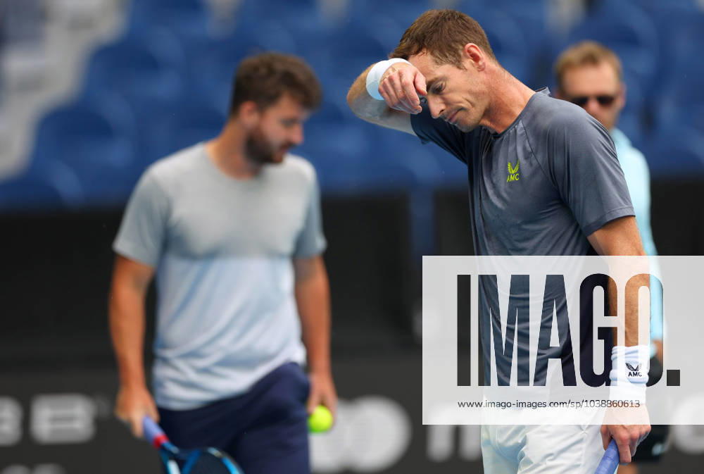 Andy Murray of GBR feels the heat Australian Open, Saturday Previews, Tennis, Melbourne Park, Melbourne, Australia - 13 Jan 2024