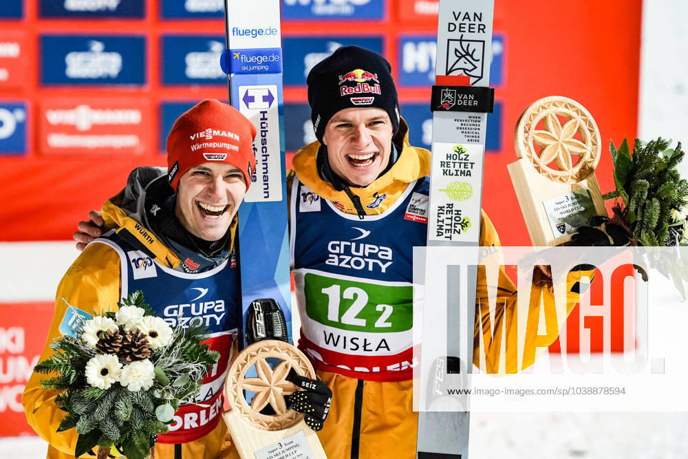 KW02 Ski jumping, Skispringen, Ski, nordisch - FIS WC Wisla WISLA,POLAND,13.JAN.24 - NORDIC SKIING, SKI JUMPING - FIS World Cup, Polish Tour, large hill, Super Team, men. Image shows Stephan Leyhe and Andreas Wellinger (GER). Keywords: trophy. GEPAxpictures xWrofoto Ha
