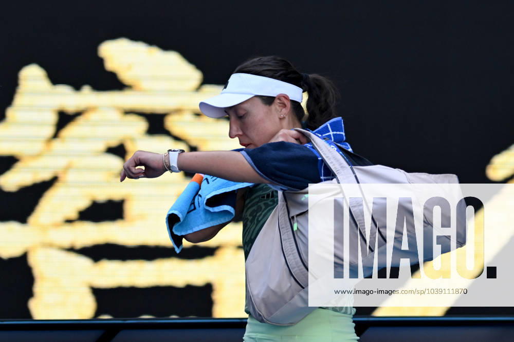 TENNIS AUSTRALIAN OPEN, Jessica Pegula of the USA leaves the court following her loss to Clara Burel of France in the 2nd round on Day 5 of the 2024 Australian Open at Melbourne Park in Melbourne, Thursday, January 18, 2024. ( NO ARCHIVING, , NO USE IN BOOKS WITHOUT CONSENT MELBOURNE VICTORIA AUSTRALIA