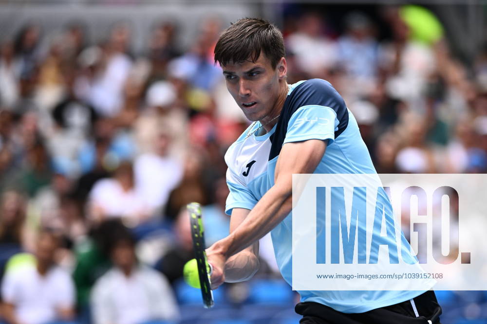 TENNIS AUSTRALIAN OPEN, Fabian Marozsan of Hungary in action during his 3rd round match against Taylor Fritz of the USA on Day 6 of the 2024 Australian Open at Melbourne Park in Melbourne, Friday, January 19, 2024. ( NO ARCHIVING, , NO USE IN BOOKS WITHOUT CONSENT MELBOURNE VICTORIA AUSTRALIA