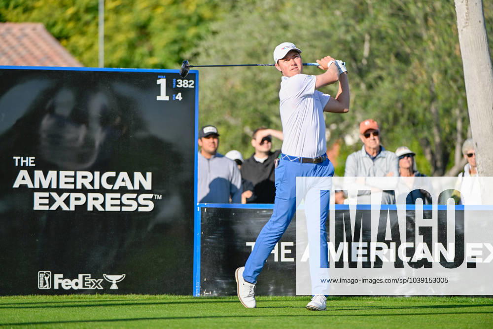 LA QUINTA, CA - JANUARY 18: Ben Griffin (USA) watches his tee shot on 1 during Rd1 of The American Express tournament at La Quinta Country Club on January 18, 2024 in La Quinta, California. (Photo by Ken Murray Icon Sportswire) GOLF: JAN 18 PGA, Golf Herren The American Express Icon2401180061