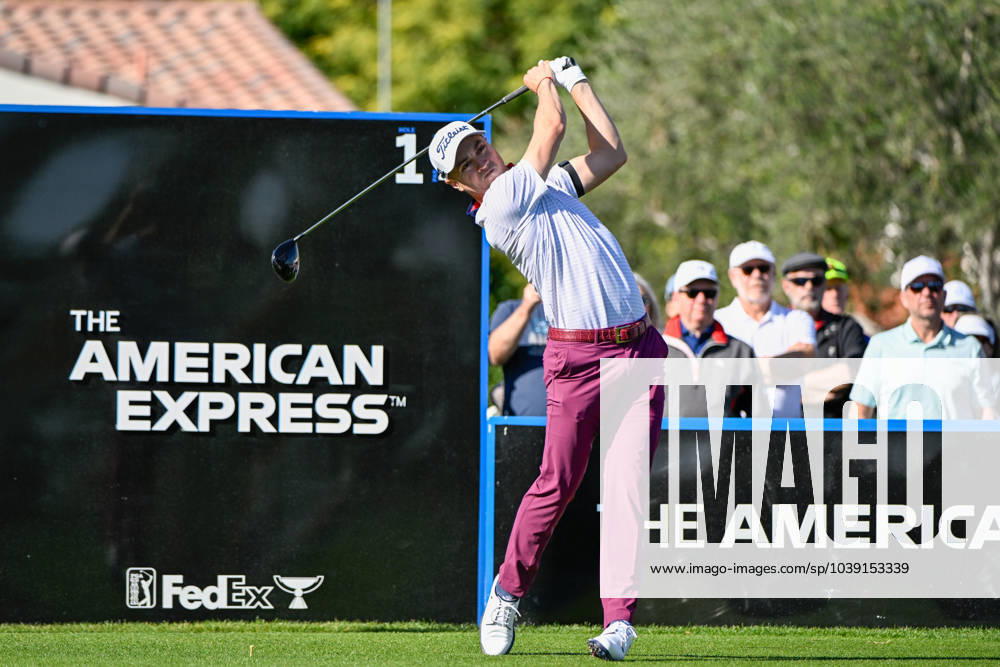 LA QUINTA, CA - JANUARY 18: Justin Thomas (USA) watches his tee shot on 1 during Rd1 of The American Express tournament at La Quinta Country Club on January 18, 2024 in La Quinta, California. (Photo by Ken Murray Icon Sportswire) GOLF: JAN 18 PGA, Golf Herren The American Express Icon2401180301