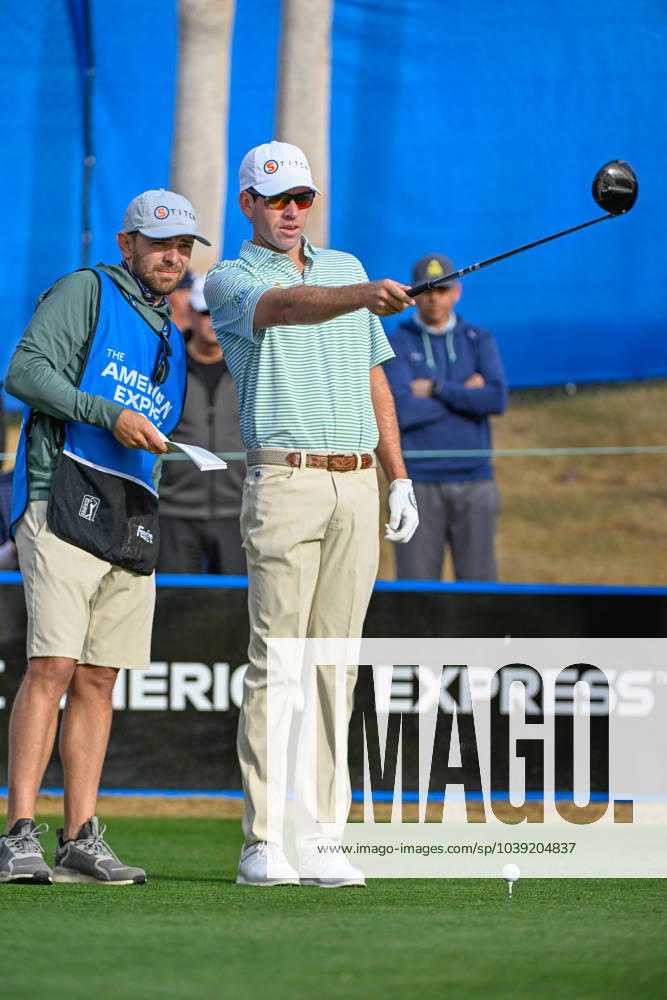 LA QUINTA, CA - JANUARY 19: Ben Kohles (USA) looks over his tee shot on 10 during Rd2 of The American Express tournament at PGA, Golf Herren West Nicklaus Tournament Course on January 19, 2024 in La Quinta, California. (Photo by Ken Murray Icon Sportswire) GOLF: JAN 19 PGA The American Express Icon2401190122