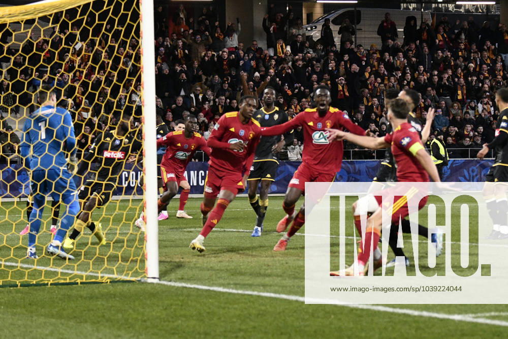 But de Stone MAMBO (RAF) Rodez Aveyron Football vs. AS Monaco pour 16eme de finale de la Coupe de France au Stade Paul Lignon de Rodez, le 20 janvier 2024. FOOTBALL : Rodez AF vs. AS Monaco - Coupe de France - 20 01 2024 ValentinaClaret Panoramic