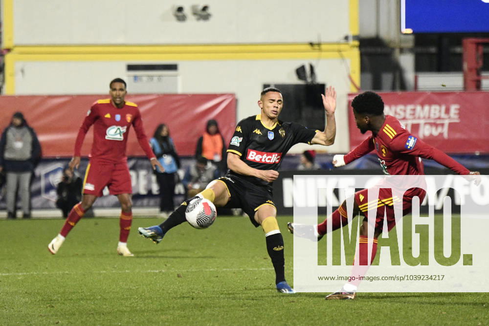 Vanderson (ASM) Rodez Aveyron Football vs. AS Monaco pour 16eme de finale de la Coupe de France au Stade Paul Lignon de Rodez, le 20 janvier 2024. FOOTBALL : Rodez AF vs. AS Monaco - Coupe de France - 20 01 2024 ValentinaClaret Panoramic