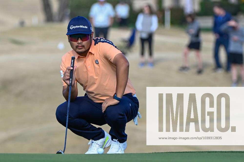 LA QUINTA, CA - JANUARY 21: Ryo Hisatsune (JPN) looks over his birdie putt on 16 during Rd4 of The American Express tournament at PGA, Golf Herren West, Dye Stadium Course on January 21, 2024 in La Quinta, California. (Photo by Ken Murray Icon Sportswire) GOLF: JAN 21 PGA The American Express Icon2401210784