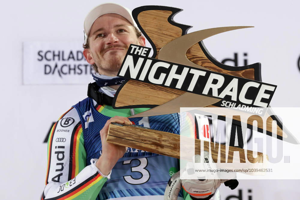 KW04 ALPINE SKIING - FIS WC Schladming SCHLADMING,AUSTRIA,24.JAN.24 - ALPINE SKIING - FIS World Cup, night slalom, men. Image shows the rejoicing of Linus Strasser (GER). keywords: trophy. GEPAxpictures xGintarexKarpavici