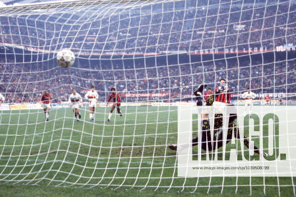 MARCO VAN BASTEN, Milan, Serie A, 1991-92, Milan vs Genoa 1-1, 20-11-1991, Gol, Goal, Rigore, Penalty SERIE A 1991-92 MILAN-GENOA 1-1