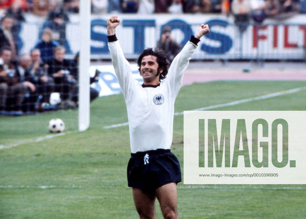 Football - 1972 UEFA European Football Championship - Final: West Germany 3 Soviet Union 0 18 06 1972 West Germany s Gerd Müller celebrates after scoring his second, and his side s third, goal in the Heysel Stadium, Brussels