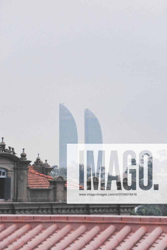 IMAGO Creative: Stadt-Dichotomien Xiamen 734563712623313014