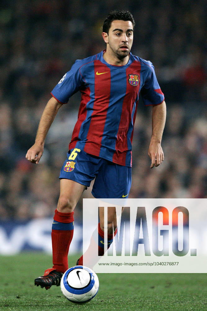 Onderwerp Subject: FC Barcelona, Barca (2-1) UEFA Champions League Reklame: Club Team Country: FC Barcelona Seizoen Season: 2004 2005 FOTO PHOTO: FC Barcelona s XAVI Hernandez Trefwoorden Keywords: 00 $66 ±1105267238286 BARCELONA ESP Content not available for redistribution in The Netherlands directly or indirectly through any third parties.