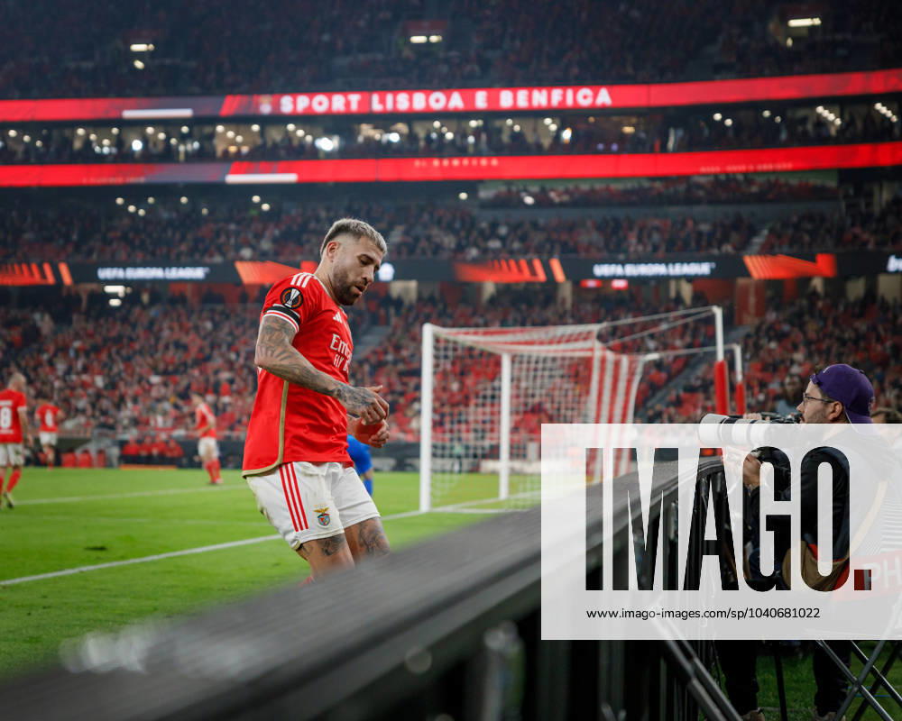 Nicolas Otamendi during UEFA Europa League 23 24 game between SL Benfica and Toulouse FC at Estadio Da Luz, Lisbon, Portugal. (Maciej Rogowski) Lisbon Estadio Da Luz Portugal