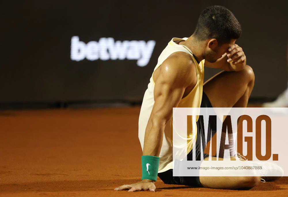 KW08 20th February 2024: Jockey Club, Brasileiro, Brazil: Rio Open Tennis tournament: Carlos Alcaraz (ESP) falls and injures his ankle against Thiago Monteiro (BRA) and had to retire from the match ActionPlus12610835 DiaEsportivo