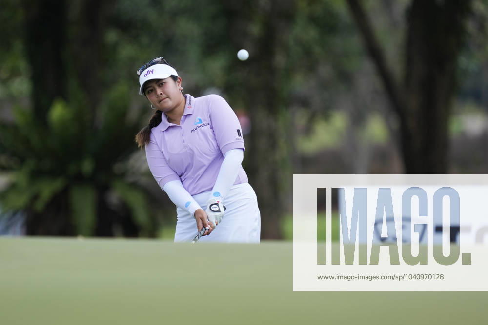 Honda LPGA, Golf Damen Thailand 2024 Lilia Vu from the USA is playing her approach shot during the first round of the Honda LPGA Thailand 2024 at Siam Country Club Old Course in Chonburi, Thailand, on February 22, 2024. Chonburi Thailand
